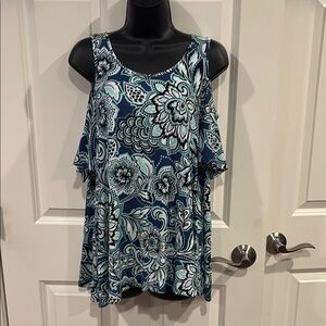 Westport 1962 size medium Floral Blue sexy shoulder top - new with tags